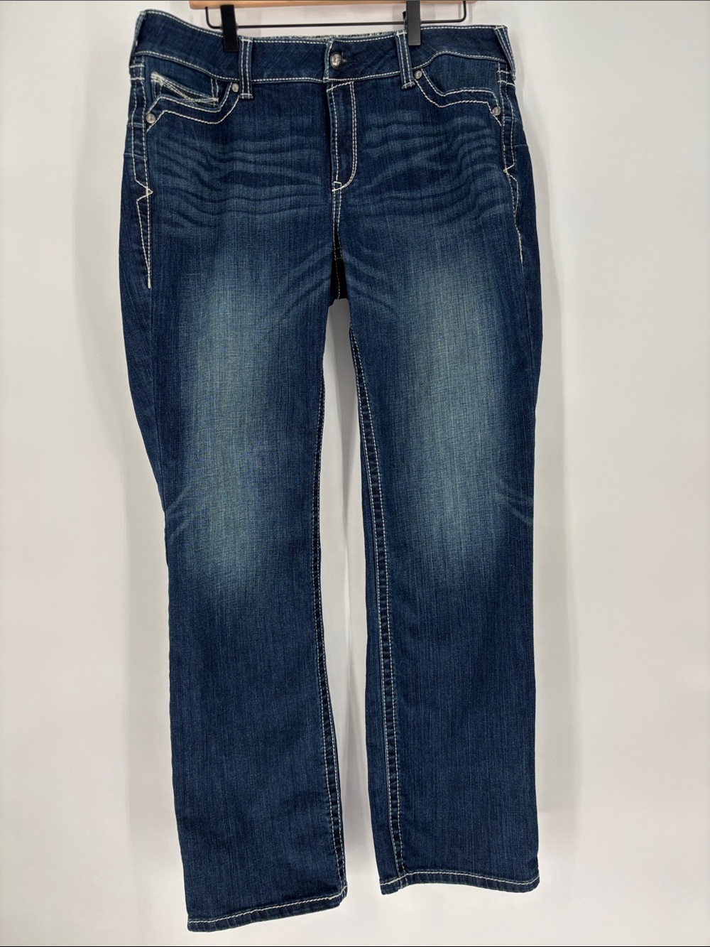 Ariat mid rise straight icon jeans 33R